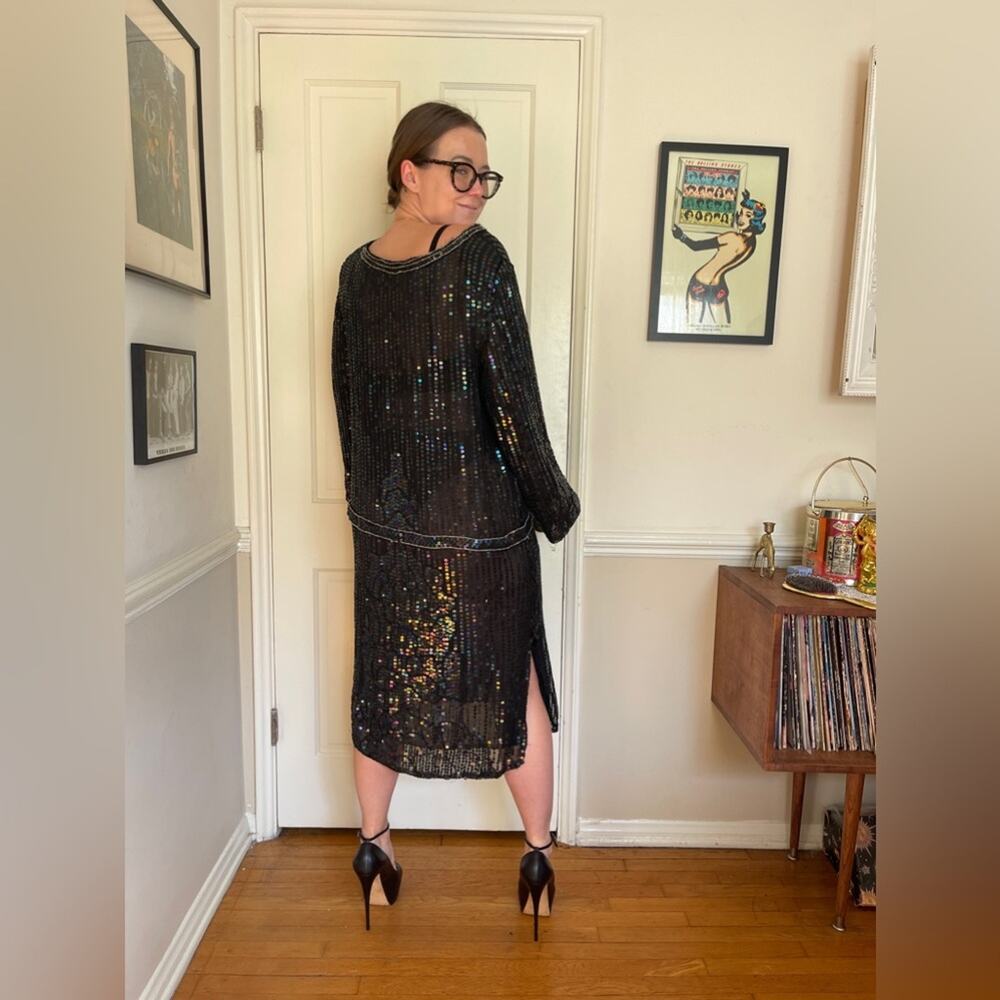 80s Deco Sequined Drop Waist Dress - Picture 3 of 9